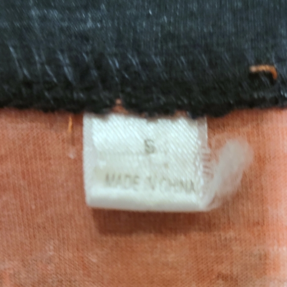 Garth Brooks 2007 World Tour Tee Shirt Size Small - Picture 3 of 3